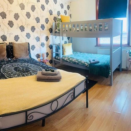 25 Minutes To Central London Rooms 35 Екстер'єр фото